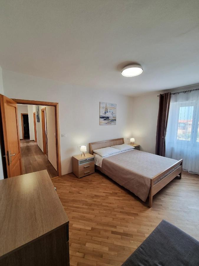 Apartments Valentina Umag Zewnętrze zdjęcie