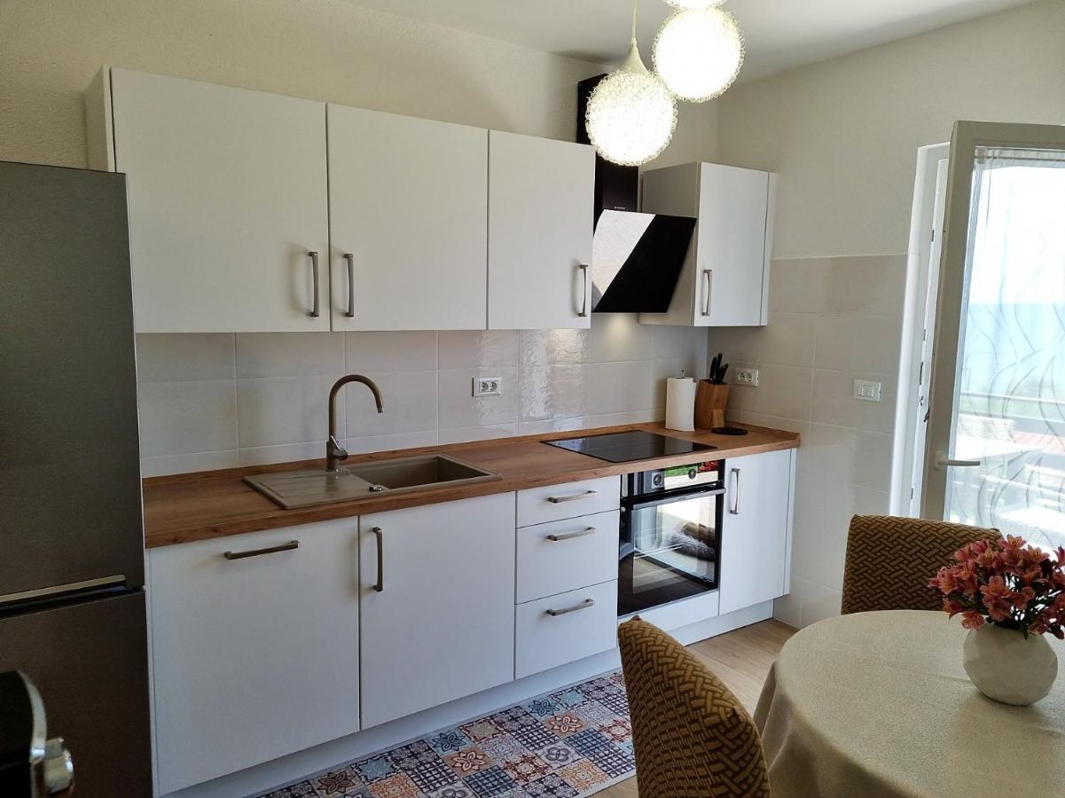Apartments Valentina Umag Zewnętrze zdjęcie