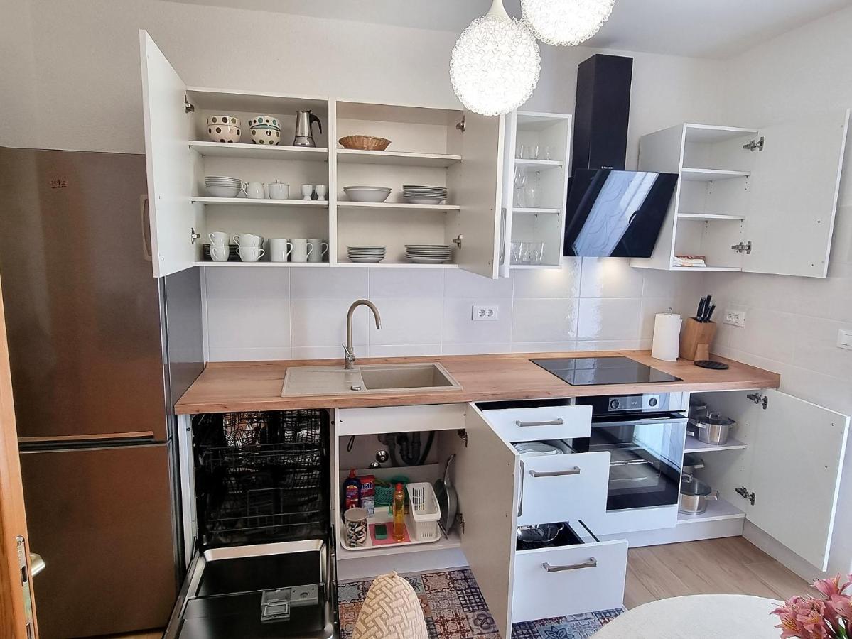 Apartments Valentina Umag Zewnętrze zdjęcie