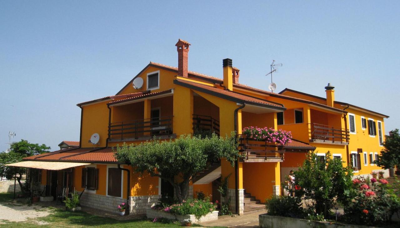 Apartments Valentina Umag Zewnętrze zdjęcie